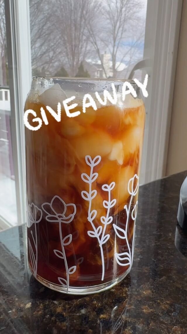 Happy Saturday 🎉🎉

Today is a giveaway with my twin sister Biz @mybizzykitchen 

We want to support our friend Paige @penelopeandcoshop 🎉🎉

She has a goal of getting 500 orders for her small business of the cutest cups and apparel- she is at around 428 orders now. So close!!

Check out her website here:

https://shoppenelopeandco.com

The Giveaway:

Follow @penelopeandcoshop 

Tag a friend 

You each will win a glass cup (pick your style of choice)🎉🎉🎉

Winner will be chosen 2/25 at 8:00 pm Central time * US residents only 

Shop small today - let's help get Paige to her goal 🤩🤩🤩

#giveaway